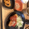 ユニバーシティ ダイニング