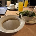 Dundee's Restaurant on the Waterfront - 