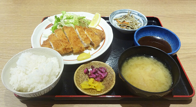 大衆酒場 南本町笑店 - 堺筋本町/居酒屋 | 食べログ