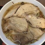 食堂きかく - チャーシューを広げると