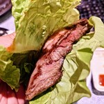 焼肉食べ放題 宝亭 - 巻く