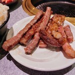 焼肉食べ放題 宝亭 - 