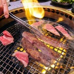 焼肉食べ放題 宝亭 - 近江牛ロース