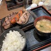 感動の肉と米 青葉台店