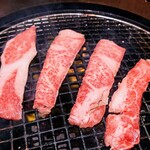 焼肉食べ放題 宝亭 - 注文数が減ると薄くなる(^_^;)  近江牛