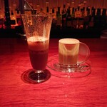 バー ル・サロン - アレキサンダー