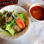 アンドラ - 地中海料理 アンドラ ＠佐野 ランチに付くサラダとトマトスープ