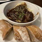 洋食 浅倉 - ビーフシチュー自家製パン付