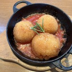 トラットリア ターボラ バイトゥ ザ ハーブズ - 