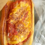 .comm - 戦利品。ソースとチーズとパンはイマイチ