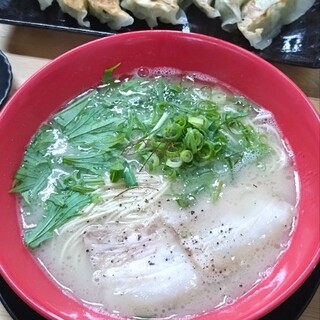 トモきんラーメン_1