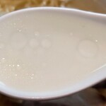 喜一 - スープ、透明度高いです。