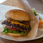 ベンチ コーヒー - ハンバーガー