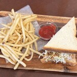 Jikasei Namamen Senmon Premium Pota Pasta Cafe Resort - 