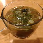 サンティ - 本日のスープ(スパイシーコンソメスープ)