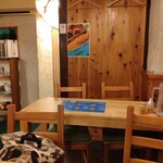 サンティ - 店内