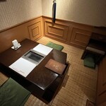 やきにく百済 - 店内