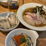 鍋と牡蠣と寿司 痛風屋バル - 