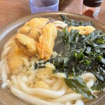 牧のうどん 新宮店 - ゴボ天＋わかめ