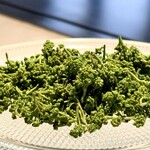 和牛 鉄板焼 おきに - 春の味覚「花山椒」