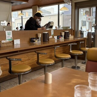 丸新ラーメン_2