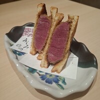 恵比寿 うしみつ - 厳選ヒレのブリオッシュサンド