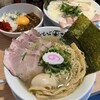 鶏そば 啜る 丸の内本店