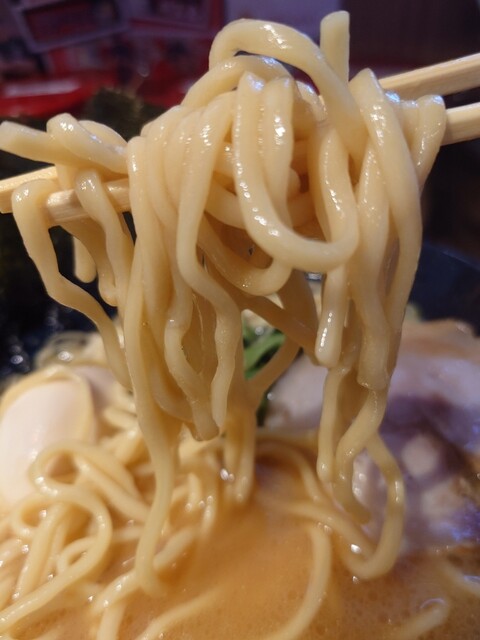 晴天屋  横浜家系ラーメン 晴天家 十日市場店 - 十日市場/ラーメン