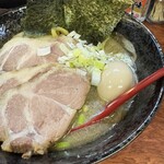 煮干しらーめん 渡辺商店 - 