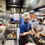 広ちゃん飯店 - 愉快な料理人たち