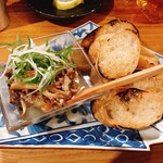 一品料理 ひとしな - きのこと明太アヒージョ