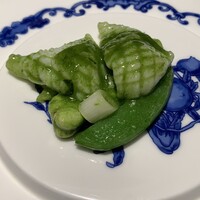 老四川 飄香小院 - アオリイカと季節野菜の四川青山椒炒め