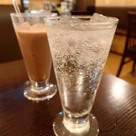 ナマステ - ジントニック＆カルアチャイ