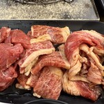 七輪焼肉 安安 - ♪ 安安ロース、トロカルビ、ヤングカルビの３種