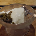 黒猫夜 - 生姜プリン　緑豆がけ