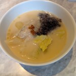 中国意境菜 白燕 - 白燕ワンタン麺