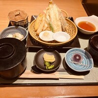 大山鶏と鮮魚 居酒屋 まいか - 