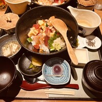 大山鶏と鮮魚 居酒屋 まいか - 