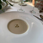 現代仏蘭西料理 朔詩舎 - マッシュルームのポタージュ