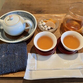 中国茶とおかゆ 奥泉_1