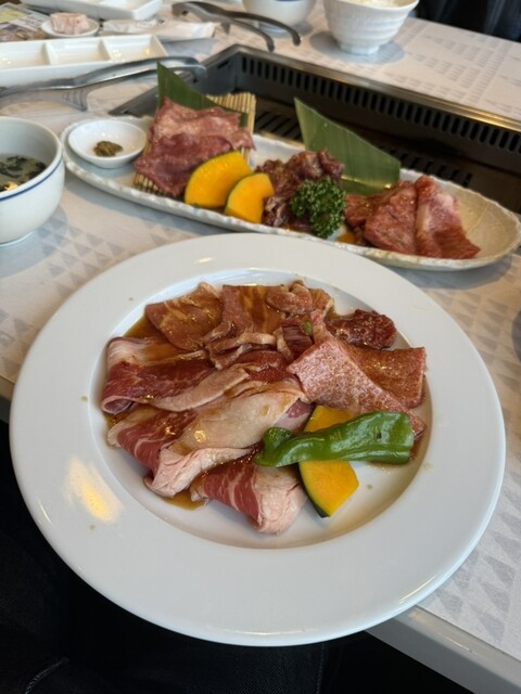 焼肉徳寿 苫小牧西店 - 糸井（焼肉）