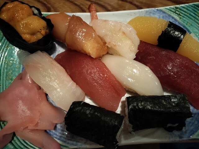 地魚料理 寿司処 菊寿し（ジザカナリョウリスシドコロキクズシ） - 土崎（寿司）の写真