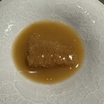 茶禅華 - 紅焼魚翅 ※青鮫のフカヒレの繊維とスープが絡む逸品！