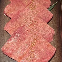 生粋 - 上タン(3130円＋サービス料)