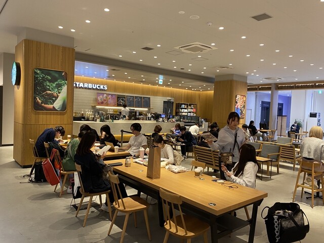 Starbucks Coffee Nagoya Noritake Shinmachi Nikai Ten photo 4