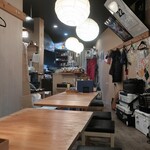 恵風和暢　あっと - 店内の様子。