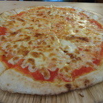 シンプリー イタリアン - トマトとチーズのマルガリータ
