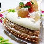 Shatoreze - 太陽のおくりもの山梨県産白桃のパイ