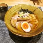 煮干しらーめん 波乃にぼる - 