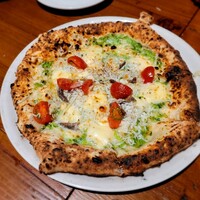 ピッツェリア&トラットリア ゴンゾ 目黒店 - チチニエッリビアンカ